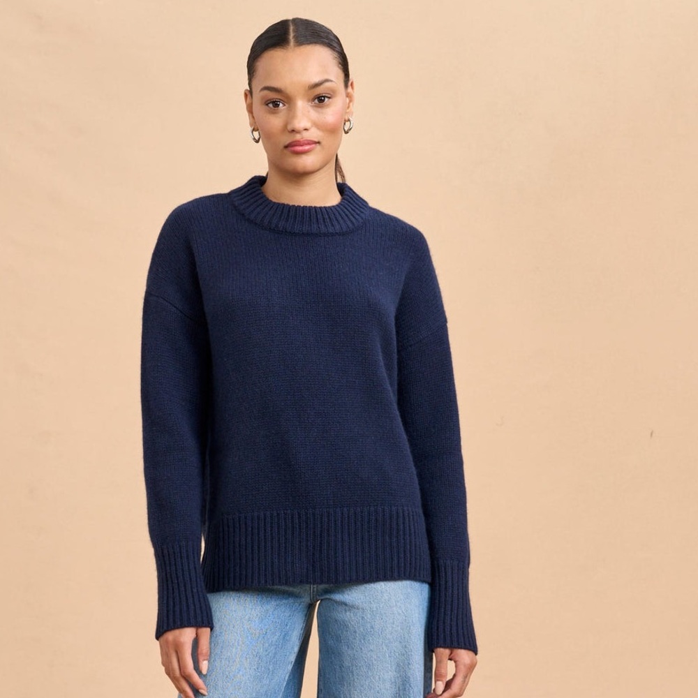 La Ligne Solid Marin Women's Navy Crew Neck Sweater
